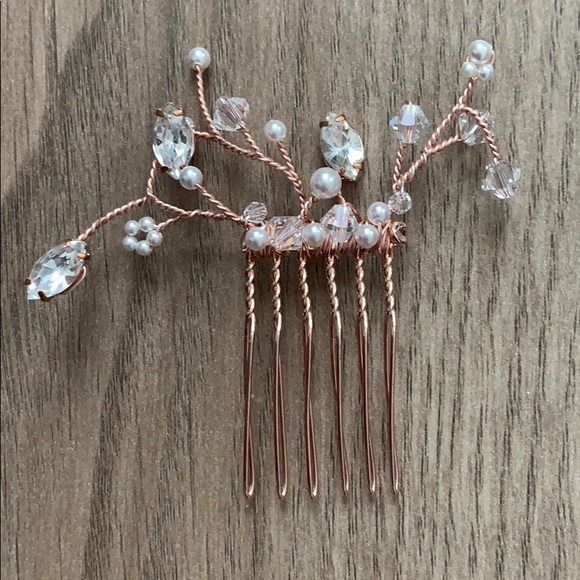 Two Sarah Walsh Bridal Rose Gold Hair Pins - Picture 2 of 3